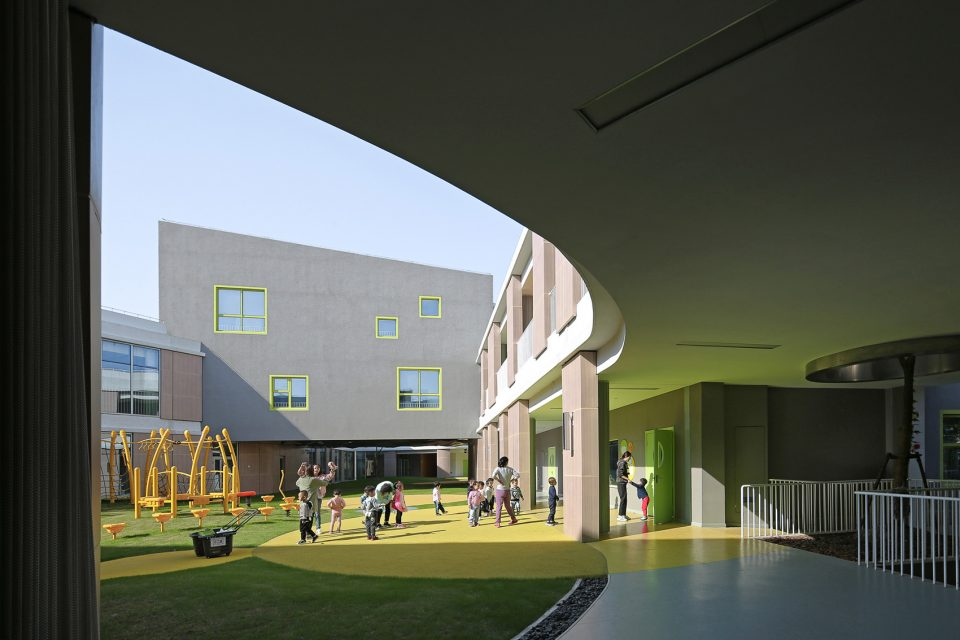 中意建筑師對談：40歲建筑師對話40年后愿景13.png