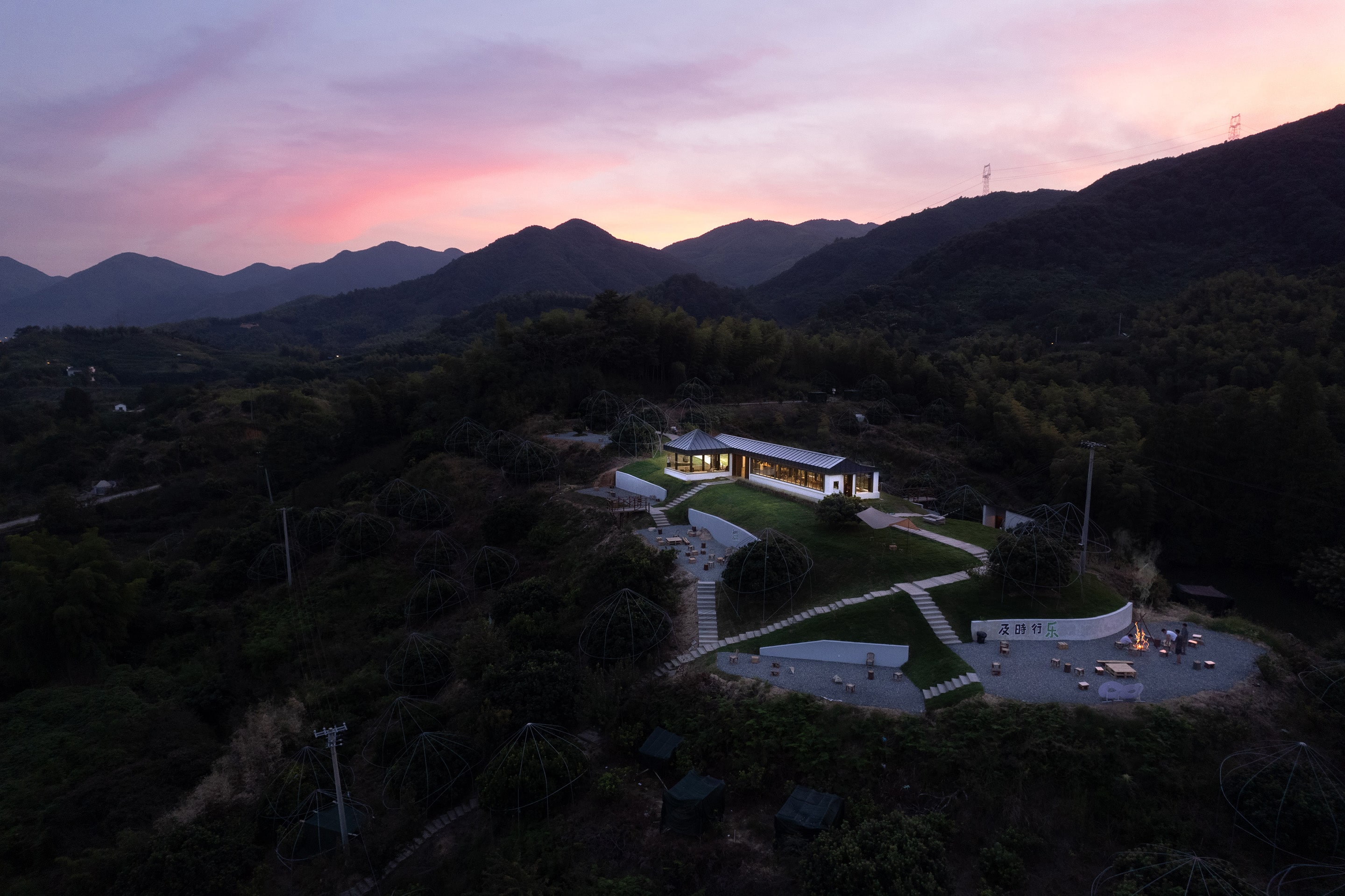 鳥瞰圖，Bird's-eye view @徐英達(dá)-min.jpg